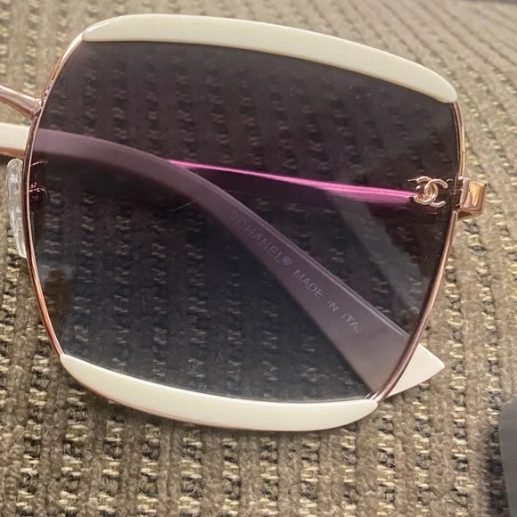 ✨ Chanel Oversized Square Sunglasses | Rose Gold & Ivory 🤍 - Picture 2 of 5